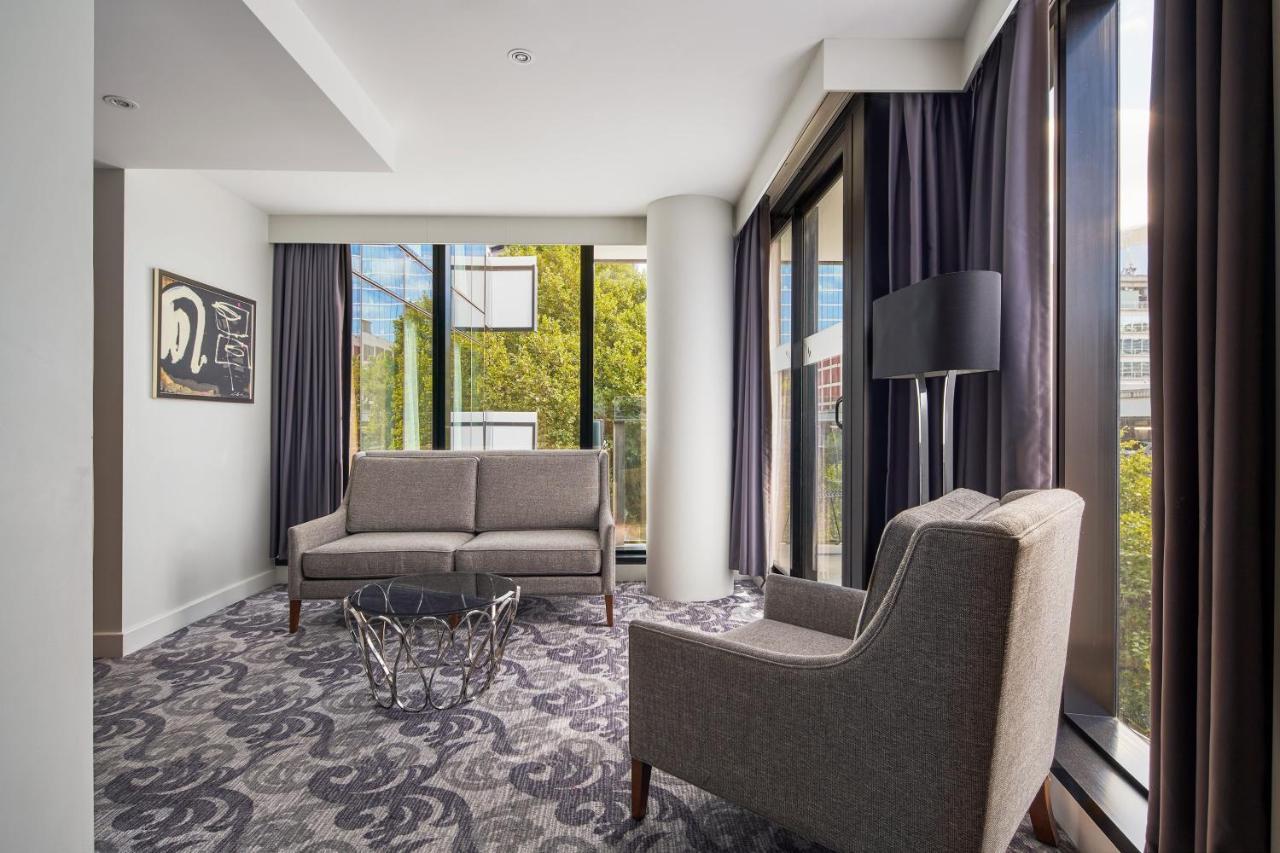 Sheraton Melbourne Hotel Exterior foto A suite at the hotel