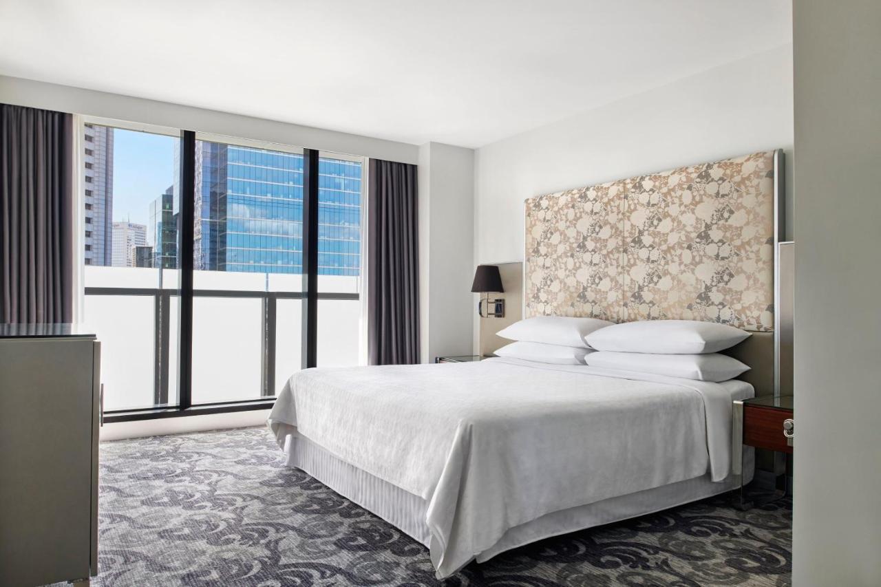 Sheraton Melbourne Hotel Exterior foto A guest room at the hotel