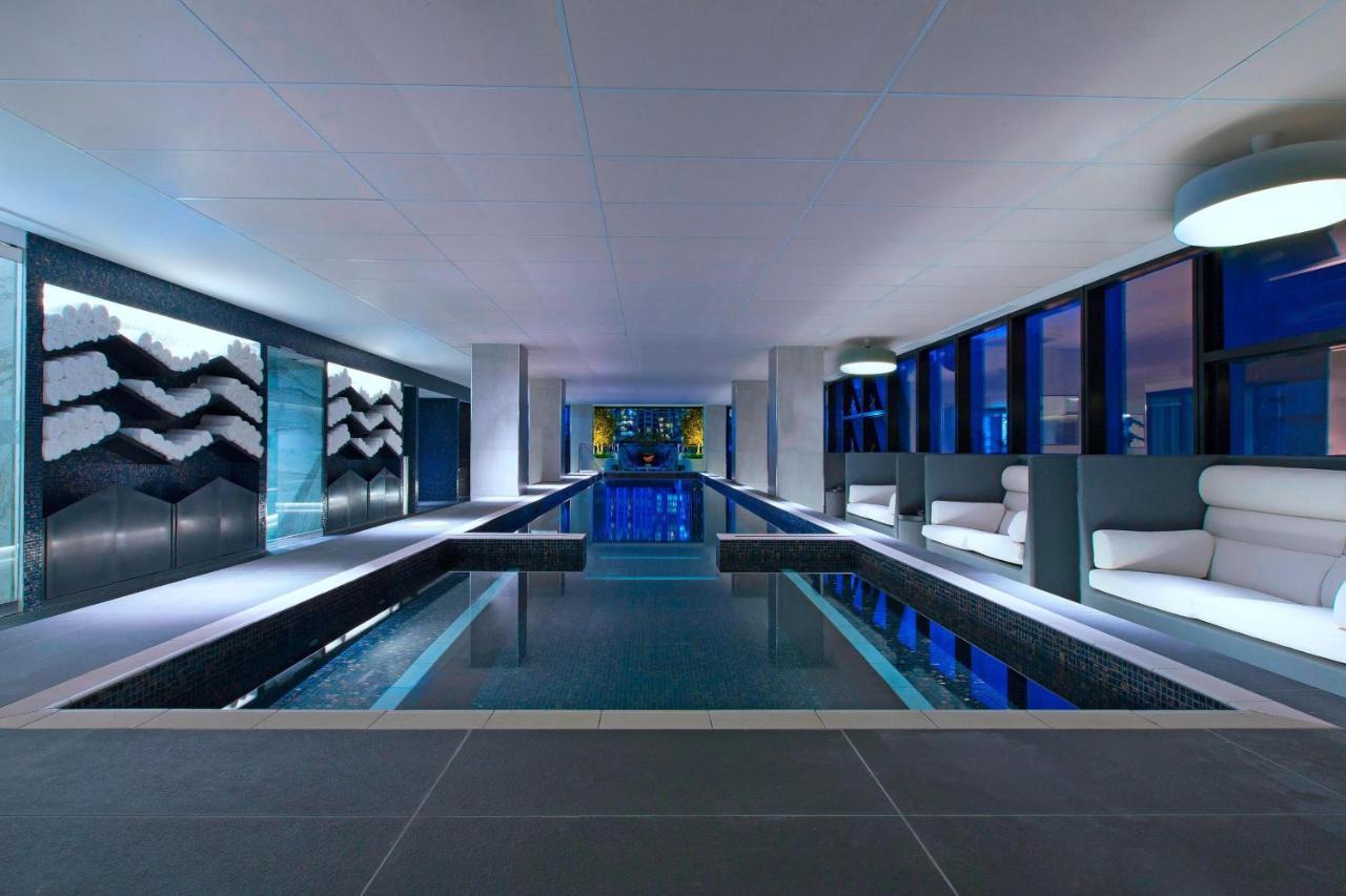 Sheraton Melbourne Hotel Exterior foto The Sky Pool